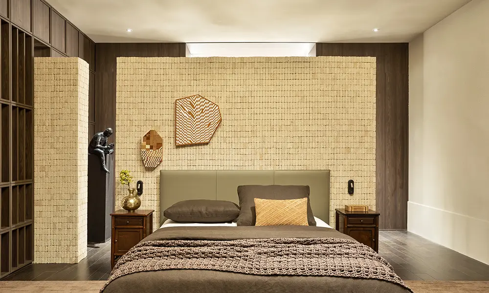 Dormitório de casal com decoração contemporânea